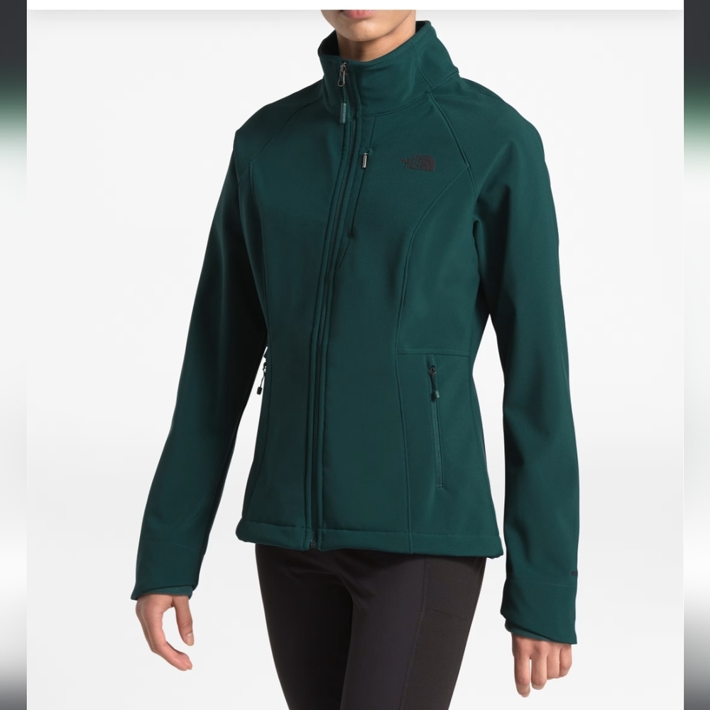 The North Face Woman Apex Bionic Jacket In Green